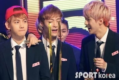 EXO