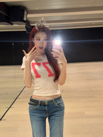 罗潾 narin