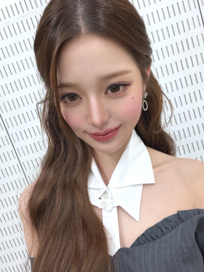 张元英 wonyoung