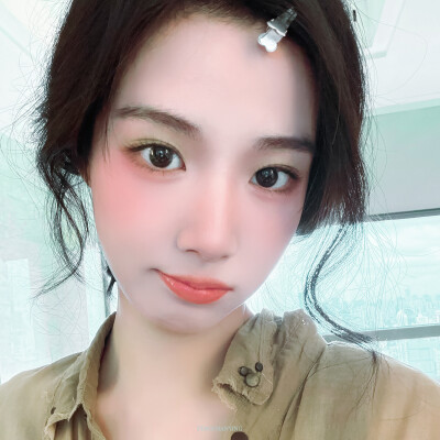 卢昱晓