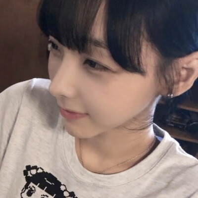 你的借口浅薄的像根烟头