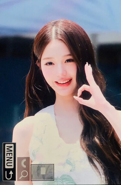 张元英