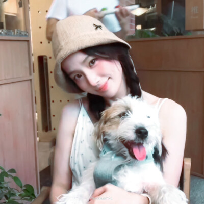 卢昱晓