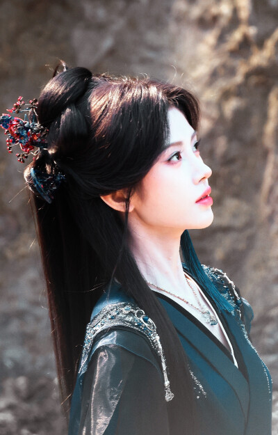鞠婧祎