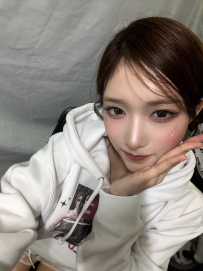 李瑞 leeseo