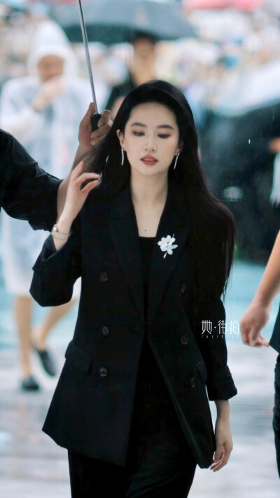 刘亦菲