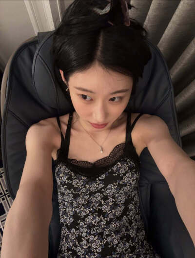 李彩领