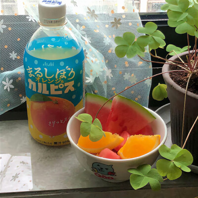图源ks：偷喝汽水