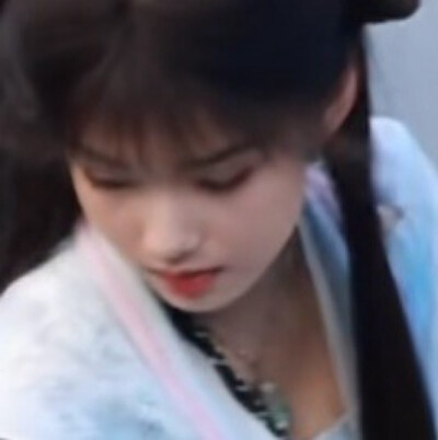 仙子何必早早归来呢？