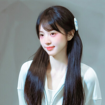 ૮₍ ˃̶ ꇴ ˂̶ ₎ა