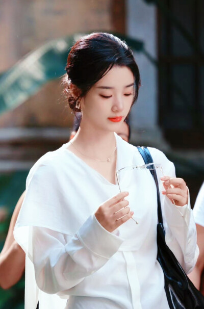 王小亿