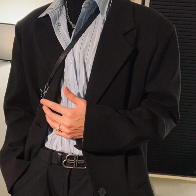 头像丨男头 没有目的的日子反而最像人生