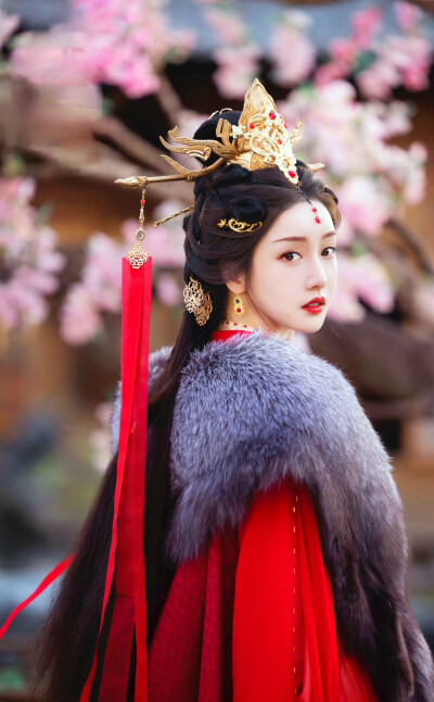 姜贞羽