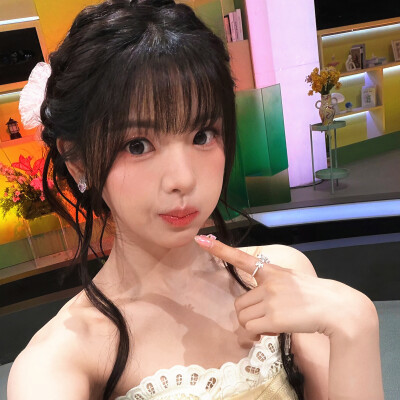 杨超越