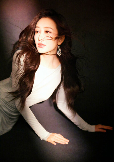 王鸥