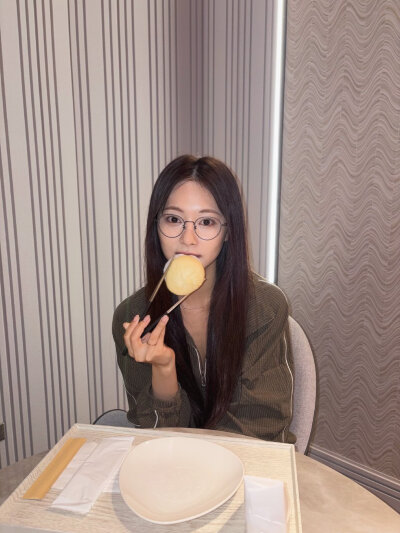 周子瑜 tzuyu
