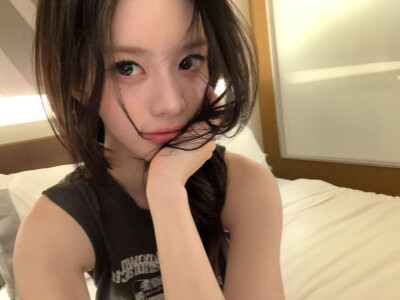 MINJU 自拍