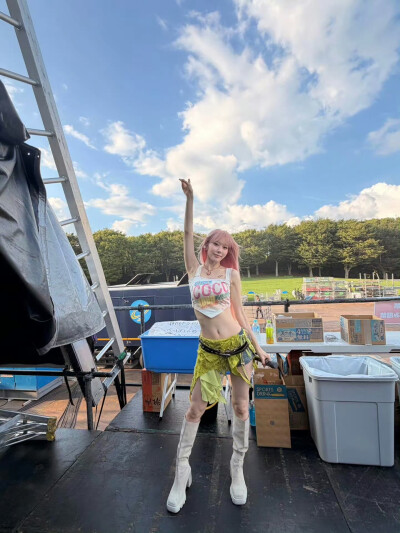宮脇咲良