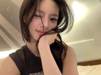MINJU 自拍