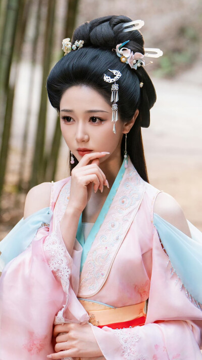 万渣朝凰 苏绿夏 岳雨婷