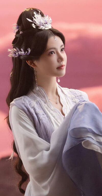 孙珍妮《师兄太稳健》云霄仙子