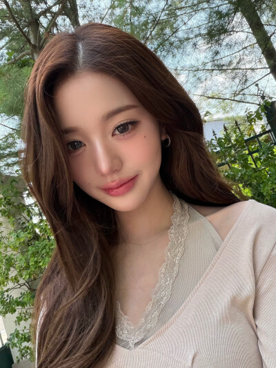 张元英 wonyoung