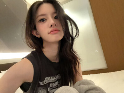 MINJU 自拍