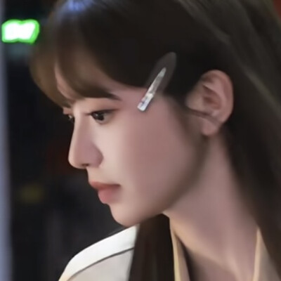 田曦薇
