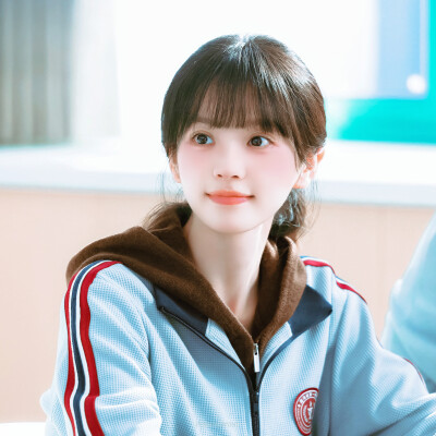 田曦薇 天才女友