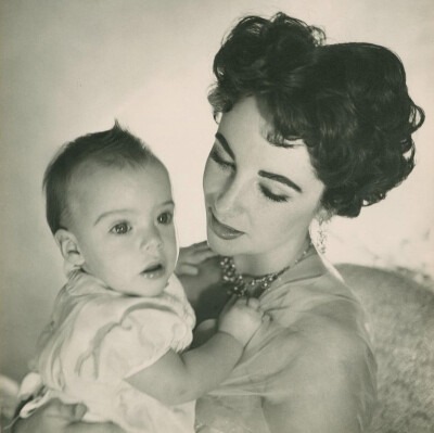Elizabeth Taylor ​​​