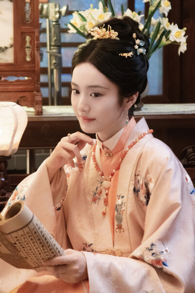 花开锦绣 范诗然∣范雅客