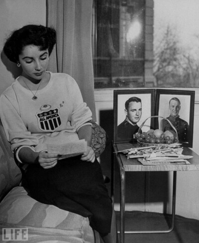 Elizabeth Taylor ​​​