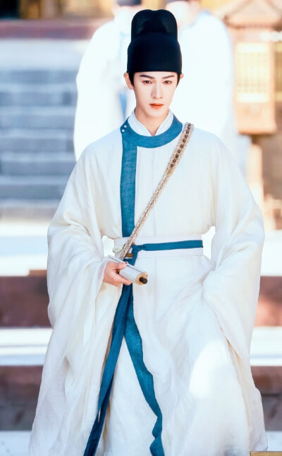 李昀锐