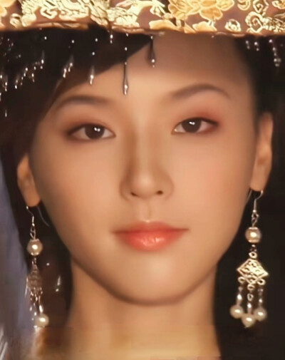 吴佳妮/上官丹凤