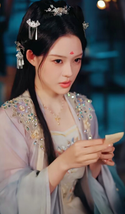 顾佳仪
