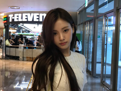 曺彝晛 yihyun