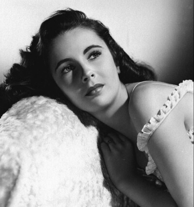 Elizabeth Taylor ​​​