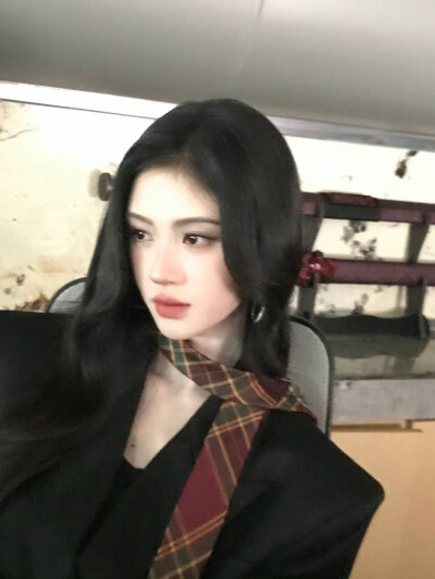 鞠婧祎
