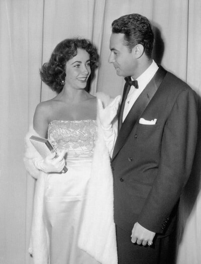 Elizabeth Taylor ​​​