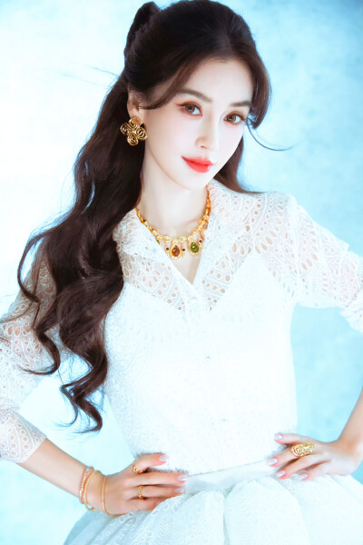 杨颖