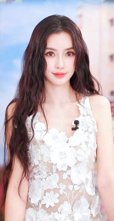 杨颖