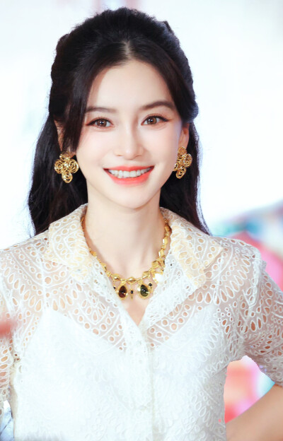杨颖