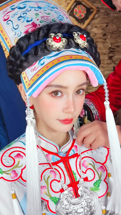 杨颖
