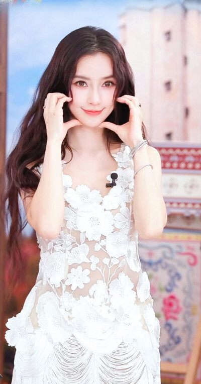 杨颖