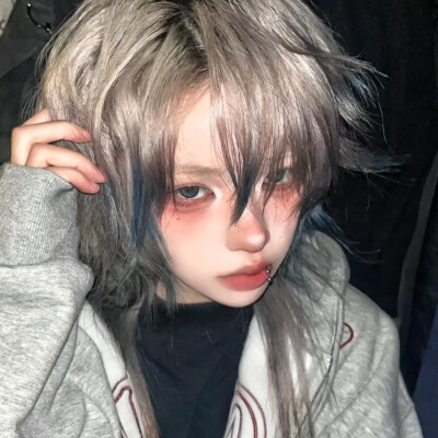女头
