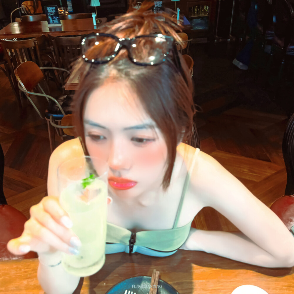 蔡文静