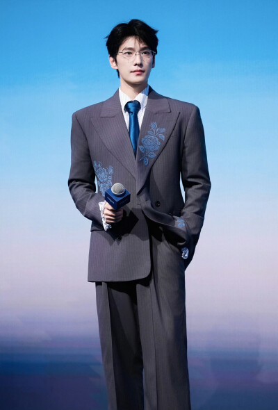 杨洋