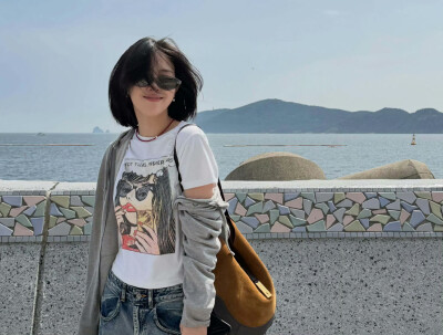 申留真INS更新
