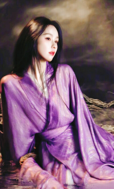 陈都灵
