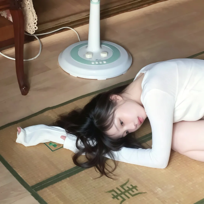 女生头像
喜欢点赞关注收藏